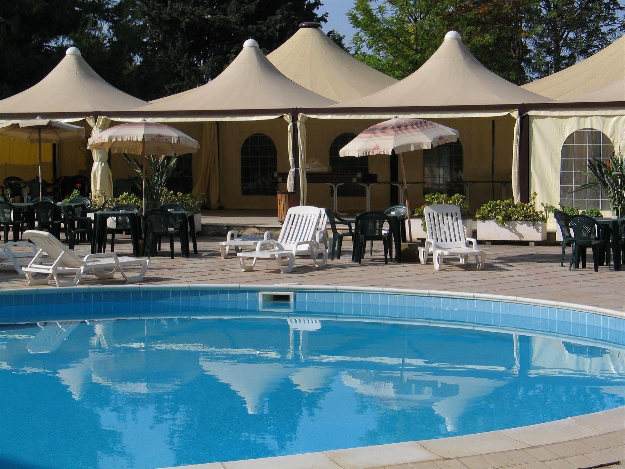 Hotel Califfo Quartu SantʼElena Exterior foto